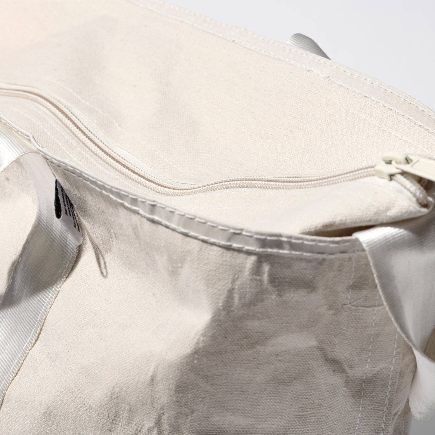Laminated Fabric X Vintage Fabric Bag